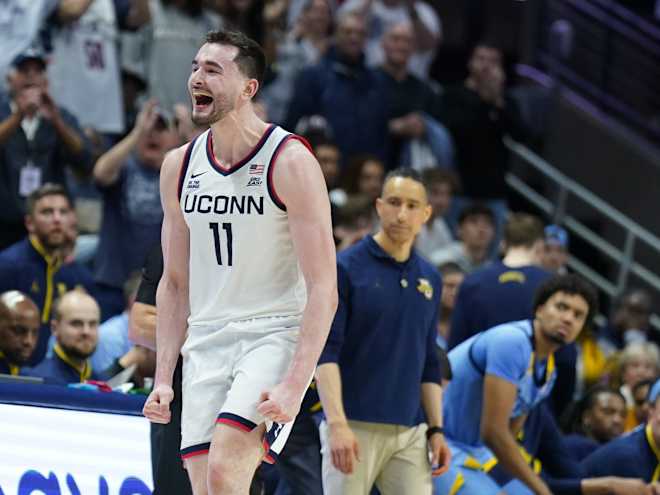 Where does Karaban’s return put UConn in the preseason AP Poll?