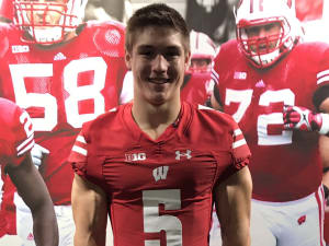 Coach: Wisconsin commitment a "dream come true" for Leo Chenal