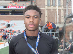Junior wide receiver talks Illini visit