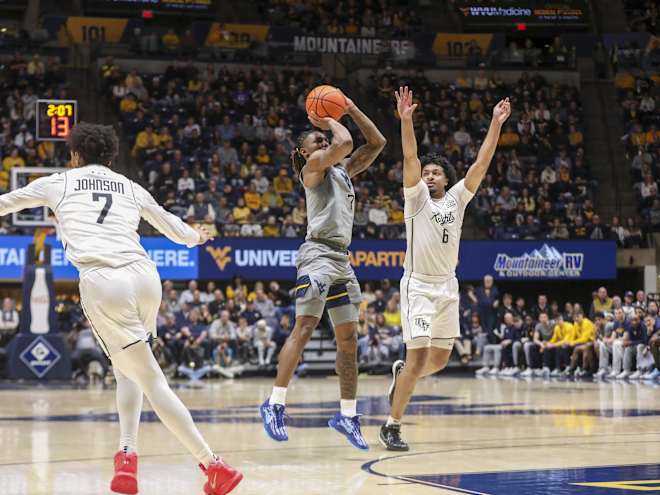 West Virginia makes critical plays down the stretch in UCF win