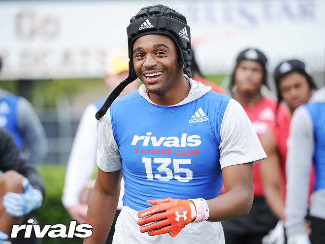 2021 ATH Daejon Reynolds has been adding big offers, has early leader