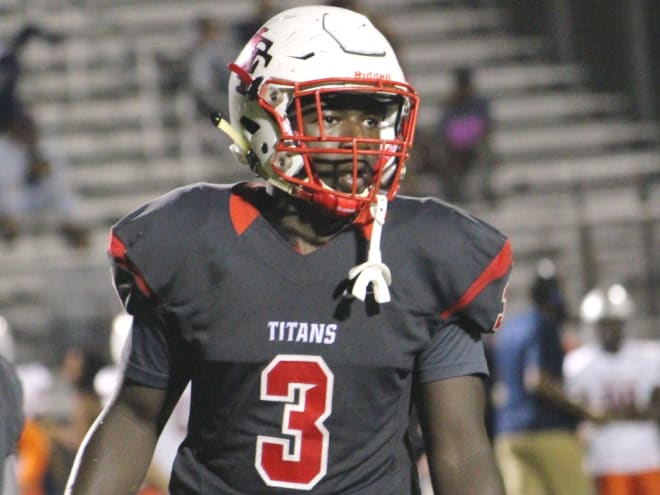 Malik Newton keeping South Carolina in mind after summer trip