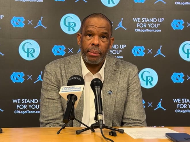 Hubert Davis Discusses Tar Heels' 90-76 Win over Elon