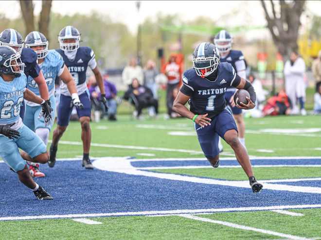 West Virginia Mountaineers: Commitment 101: Cyncir Bowers