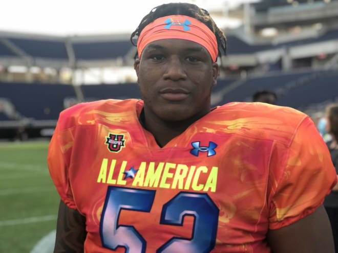 Fact or Fiction: Devon Campbell should be ranked as 2022's top OL