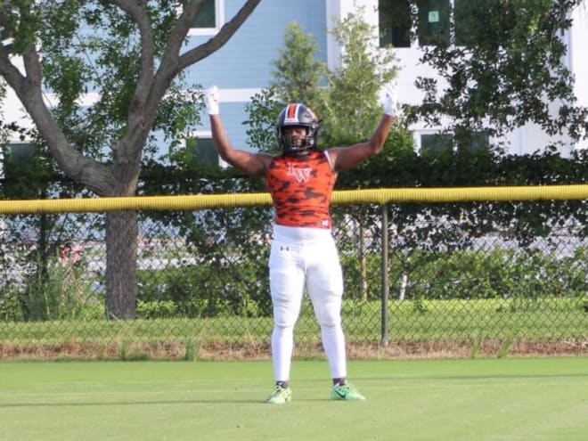 Q&A with Lake Wales linebacker D'Cari Smith