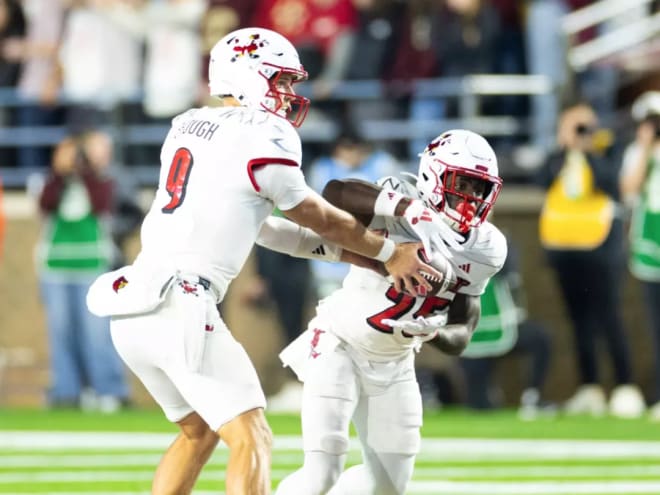 Isaac Brown Named Finalist for the Paul Hornung Award