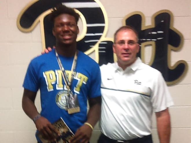 Local 2018 ATH TJ Banks picks up Pitt offer