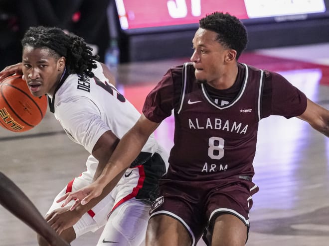 Bulldogs back on the court against Jacksonville