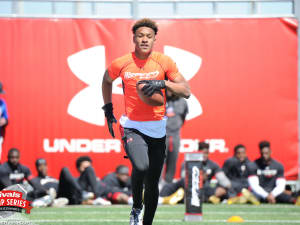 First and 10: Texas prospects burst onto the recruiting scene