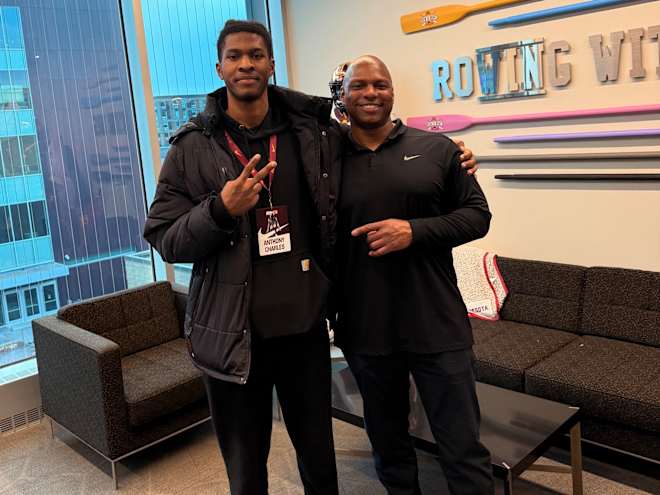 Minnesota Football Adds DE Anthony Charles to 2026 Recruiting Class