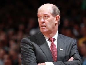 2018 forward picks up a Pitt offer