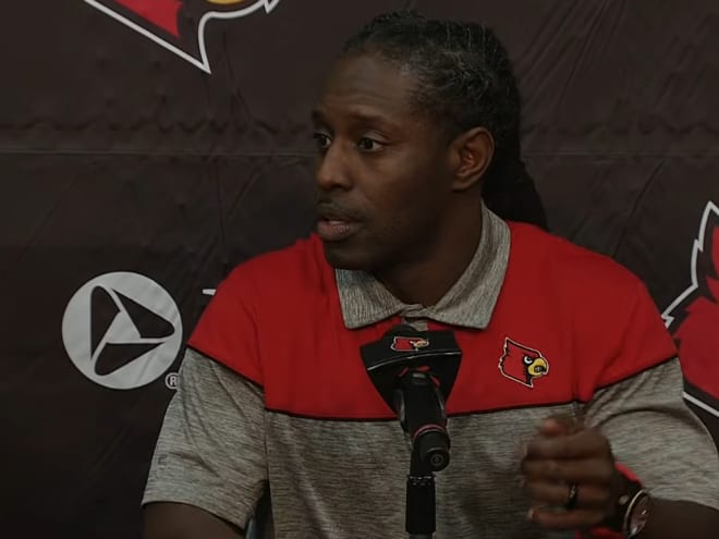 VIDEO: Assistant Coach Deion Branch Press Conference 02.18.25