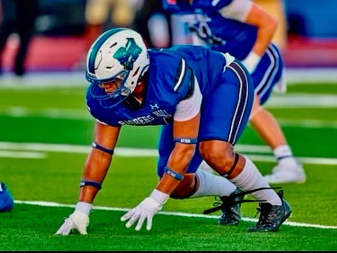 Q&A with Barbers Hill defensive end Trae Clark