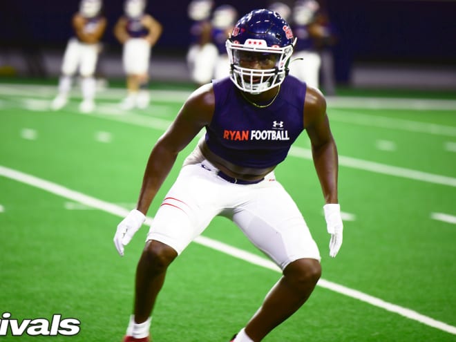 Fact or Fiction: Texas is still the favorite to land Anthony Hill