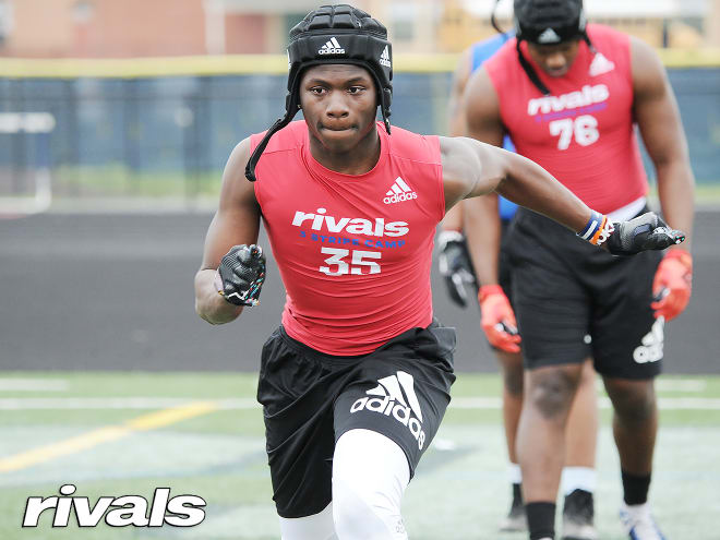 Which programs are recruiting linebackers the best in 2021?