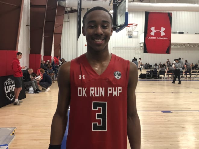 Why did Bryce Thompson commit to Kansas?