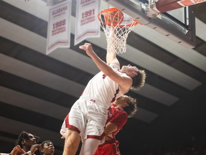 Grant Nelson awakens to power No. 2 Alabama basketball past Arkansas State