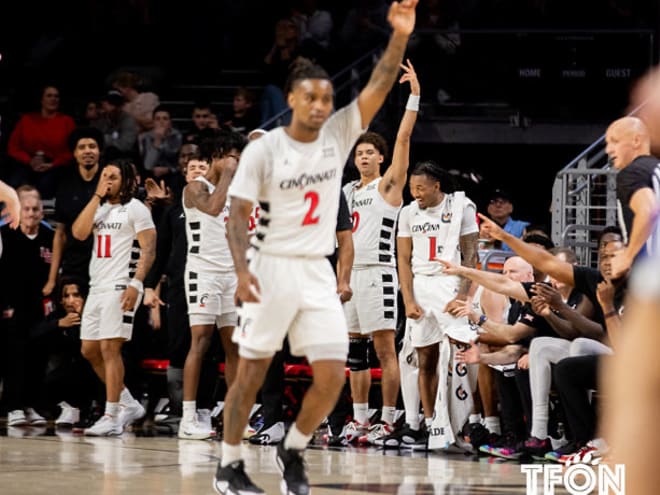 Cincinnati splits series with BYU, defeat Cougars 84-66