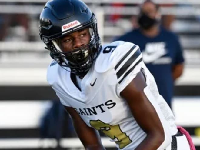 Area WR with UM, NFL connections has offer, breaks down where things stand