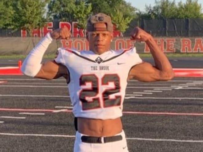 OFFER ANALYSIS: Top-10 Illinois prospect lands offer after visit