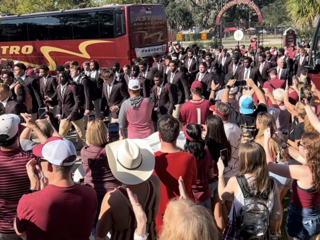 Osceola Video: Legacy Walk as fans, Marching Chiefs welcome FSU before game