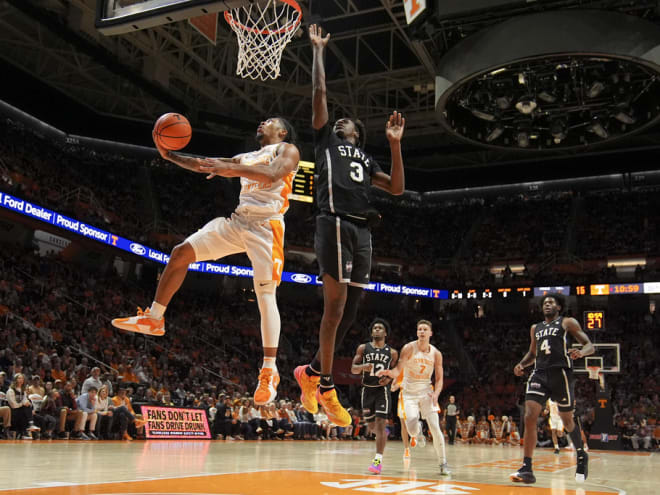 Tennessee rolls past Mississippi State in bounce-back performance