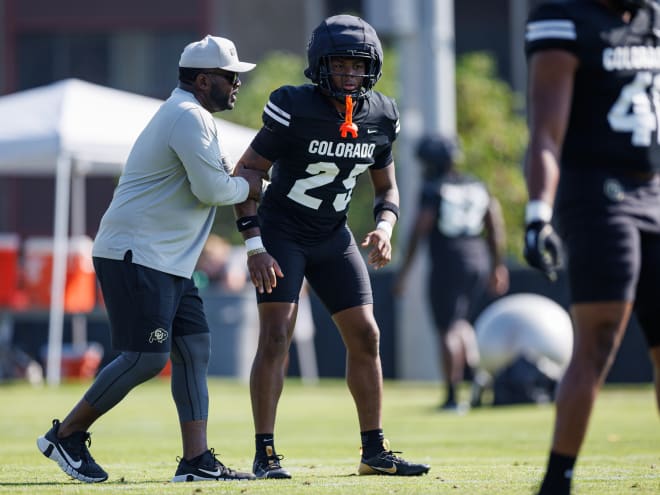 WATCH: Colorado LB coach Andre' Hart and LB Nikhai Hill-Green discuss CSU