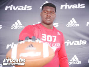 WVU junior day visit 'checks all the boxes' for OL Achumba