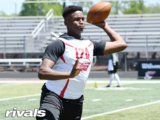 2024 QB KJ Jackson planning busy June, includes return trip to Georgia