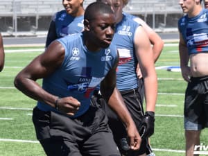 Texas commit Byron Hobbs still locked-in with Longhorns