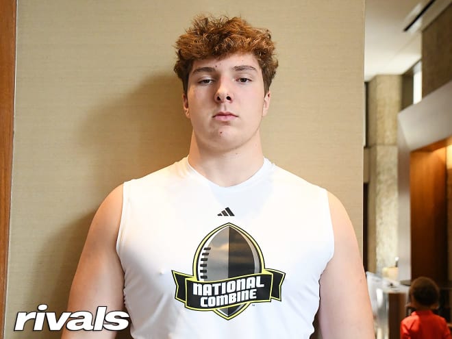 Arkansas makes big move for high three-star OL Evan Goodwin