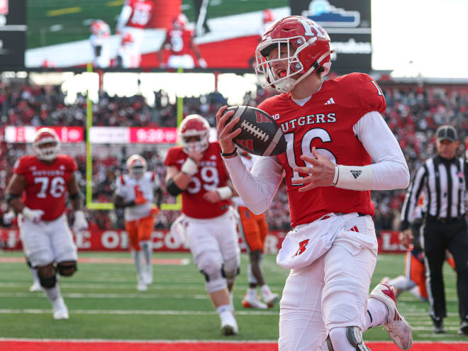 TKR TV: Every throw from QB Athan Kaliakmanis versus Illinois