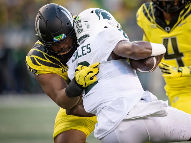 Michigan State dominated by Oregon 31-10 in third-straight loss