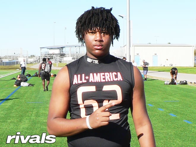 With prior connections to Michigan, 2025 EDGE Brandon Thomas lands offer