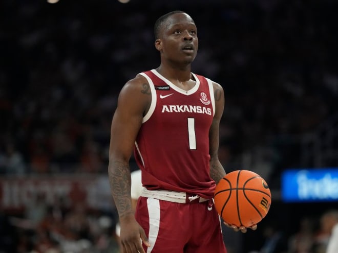 Arkansas rides Davis' hot hand in win over Texas