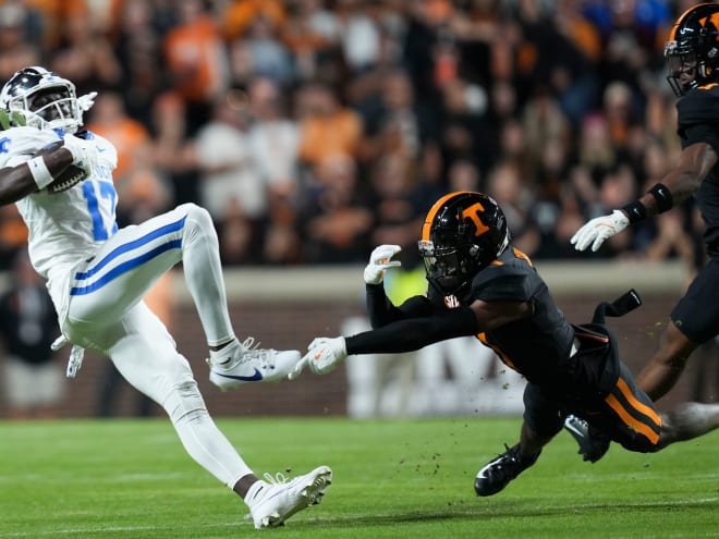 QUICK TAKES:  Tennessee 28, Kentucky 18