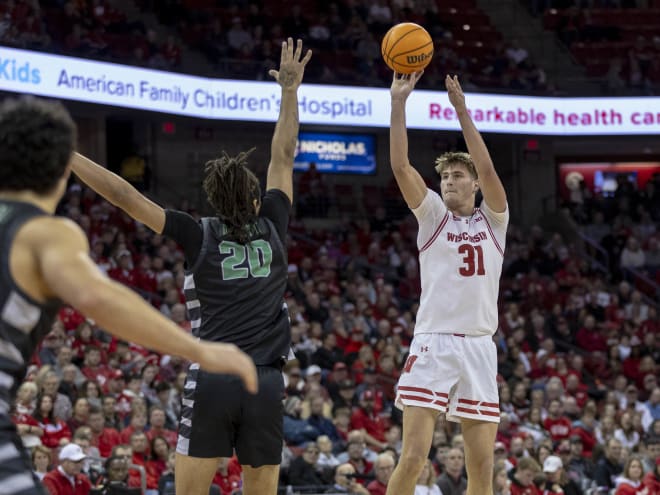 Preview: No.11 Wisconsin Opens Big Ten Play Against Michigan