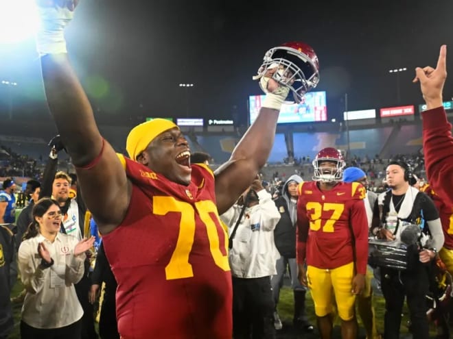 Oregon scores commitment from USC transfer OL Emmanuel Pregnon