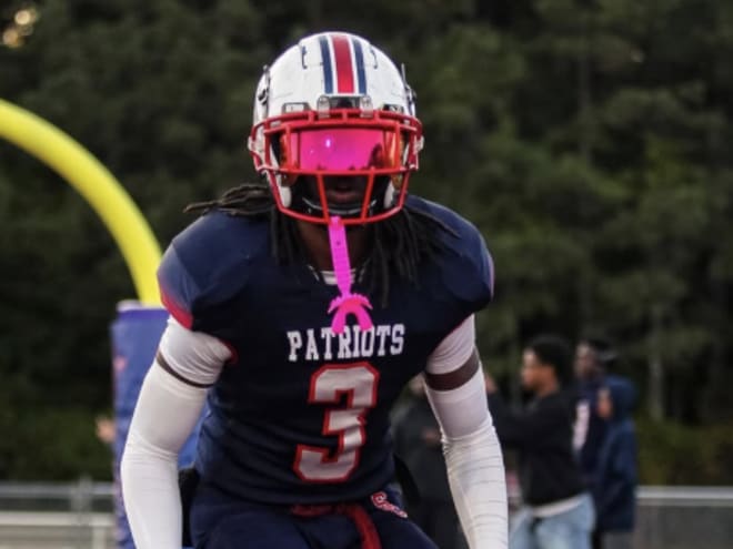 NC State locks in official visit with DB Dana Greenhow