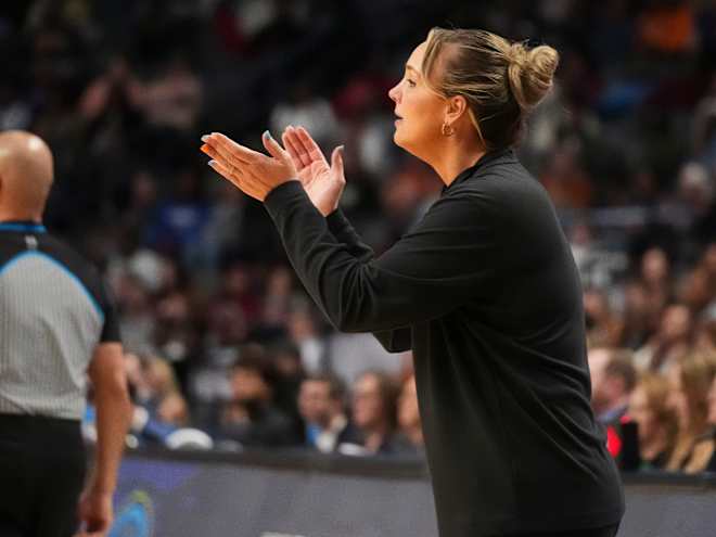 Lady Vols coach Kim Caldwell hires 'special assistant to the head coach'