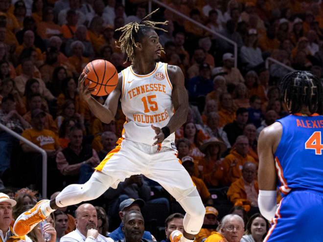 How one sequence summed up Tennessee basketball's rout of Florida