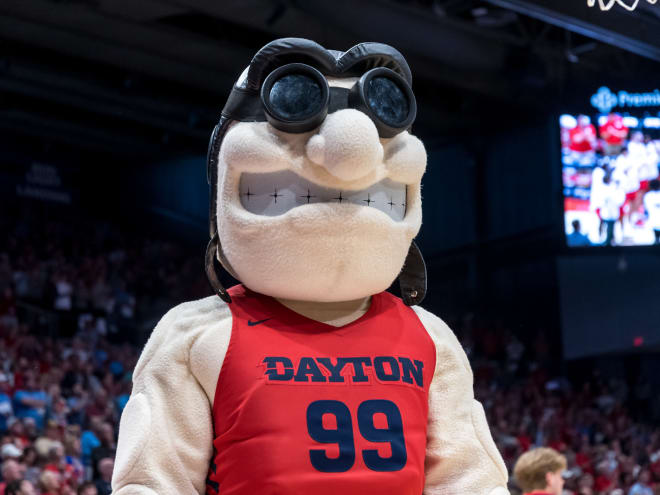 Flyers open homestand with Davidson