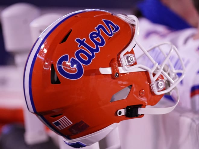 Monster offensive tackle talks recruiting and Gators.