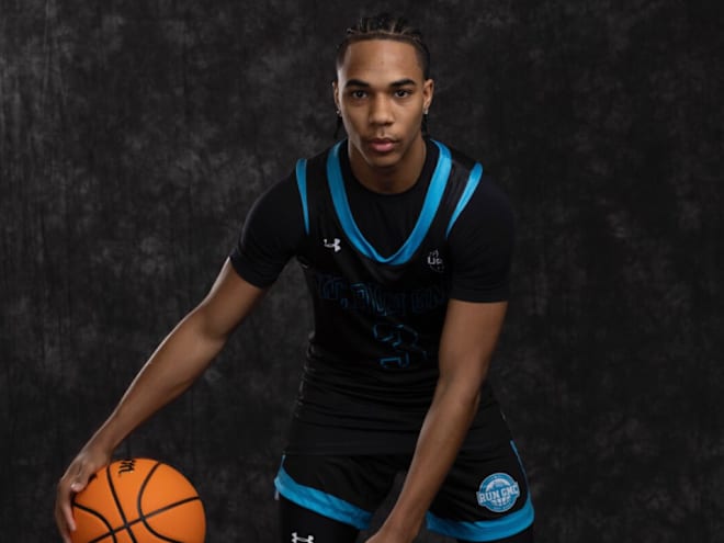 Tennessee basketball hosts undersized guard, sees himself in Zakai Zeigler
