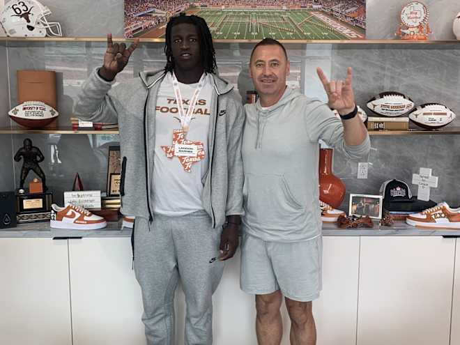 The 3-2-1: Texas making a move with new targets