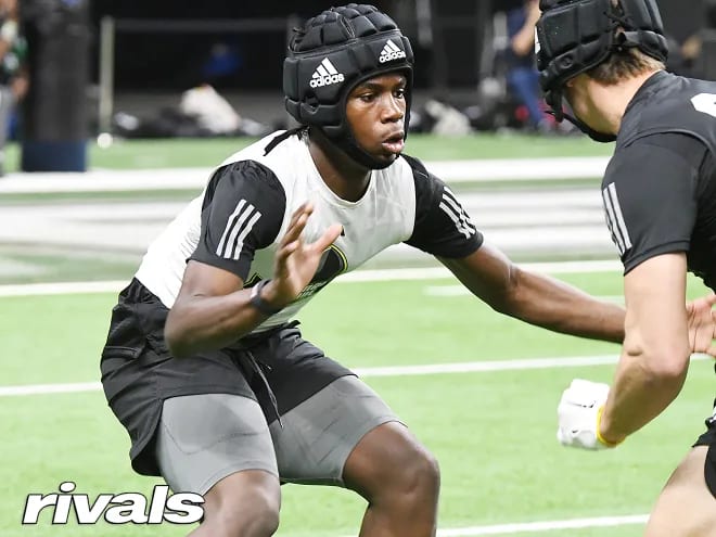 Florida and Auburn to host four-star 2024 CB Travaris Banks