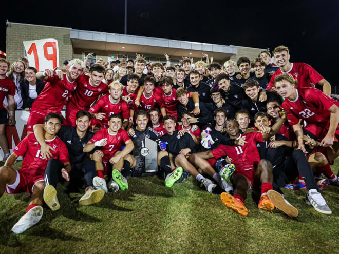 Indiana men's soccer defeats Northwestern, clinches share of Big Ten title