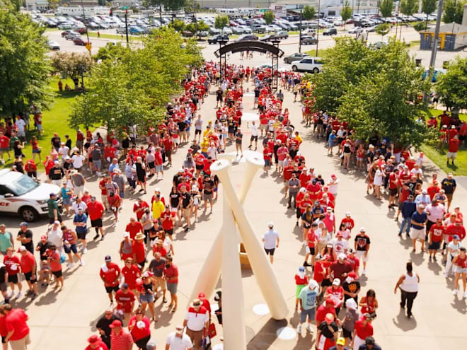 Cardinals to Host Miami in Super Regional