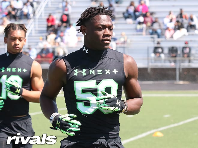 Elite cornerback Javien Toviano dives into top eight schools